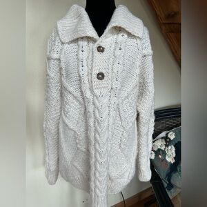 Ecuadorian Hand Knit Wool Fisherman’s Cable Knit Sweater - Cream